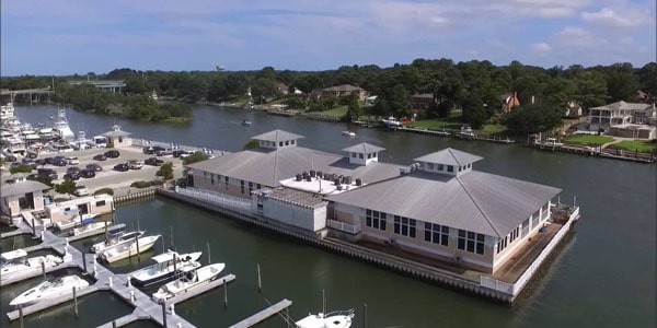 Long-Bay-Pointe-Marina_docks