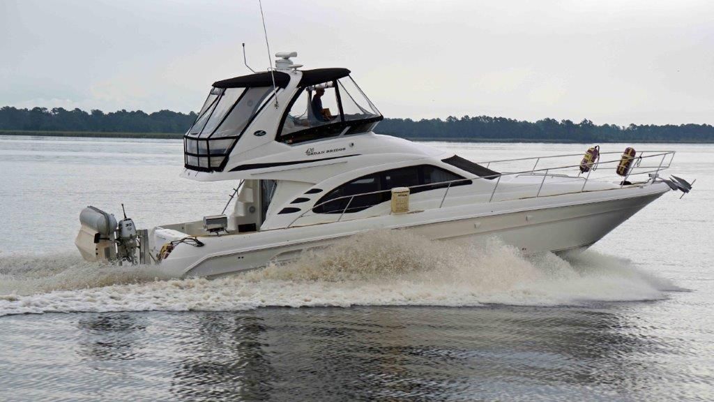 Sea Ray 420 SB